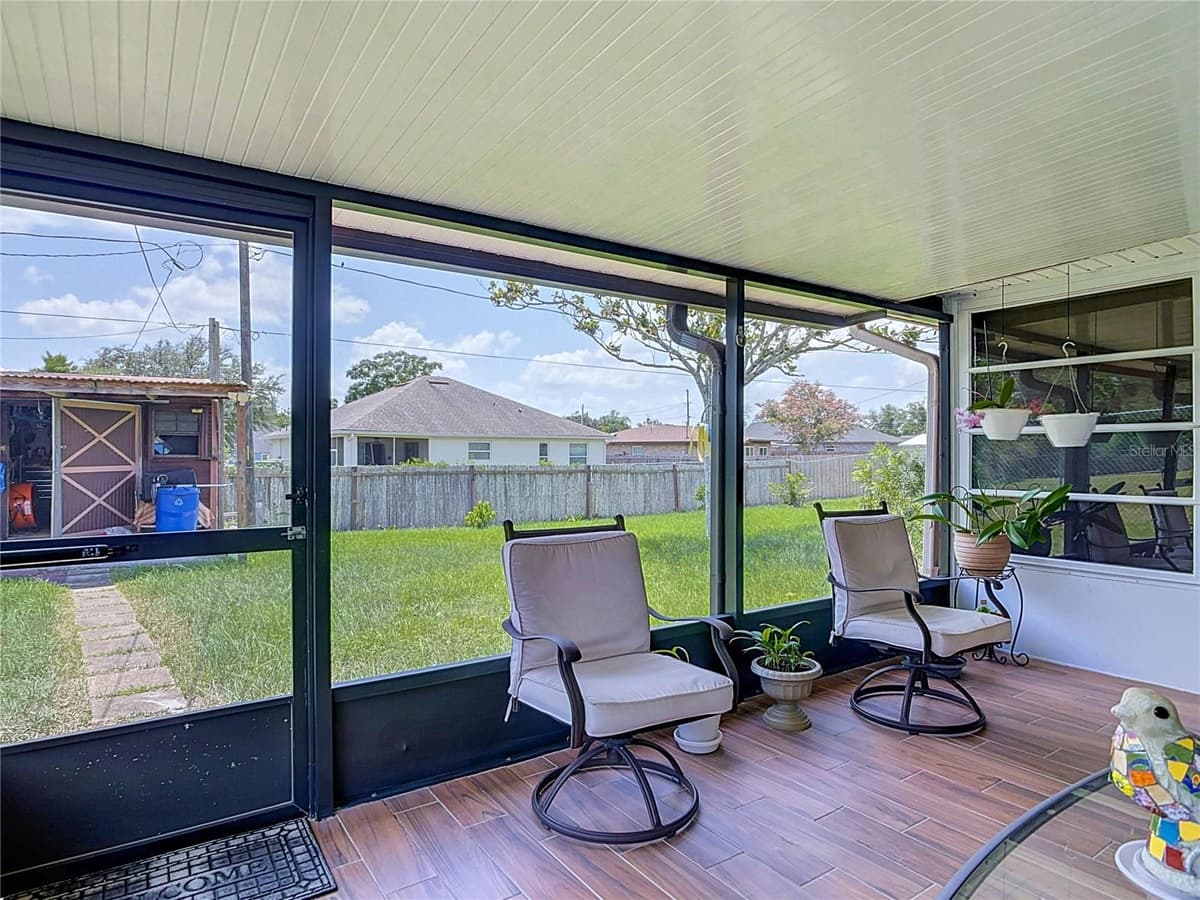 1535 LAVILLA STREET — photo 38 of 44