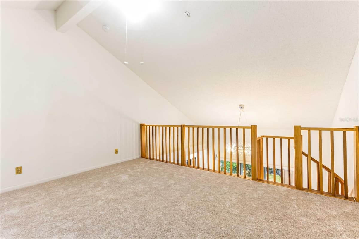 320 ISLAND WAY — photo 24 of 45