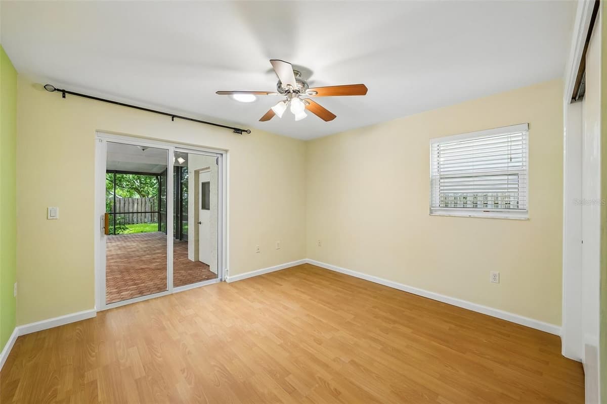 818 VILLAGE WAY — photo 20 of 49