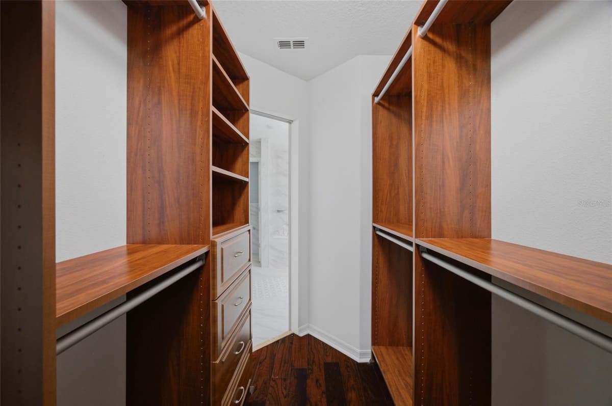 12407 GILMERTON MIST LANE — photo 27 of 50