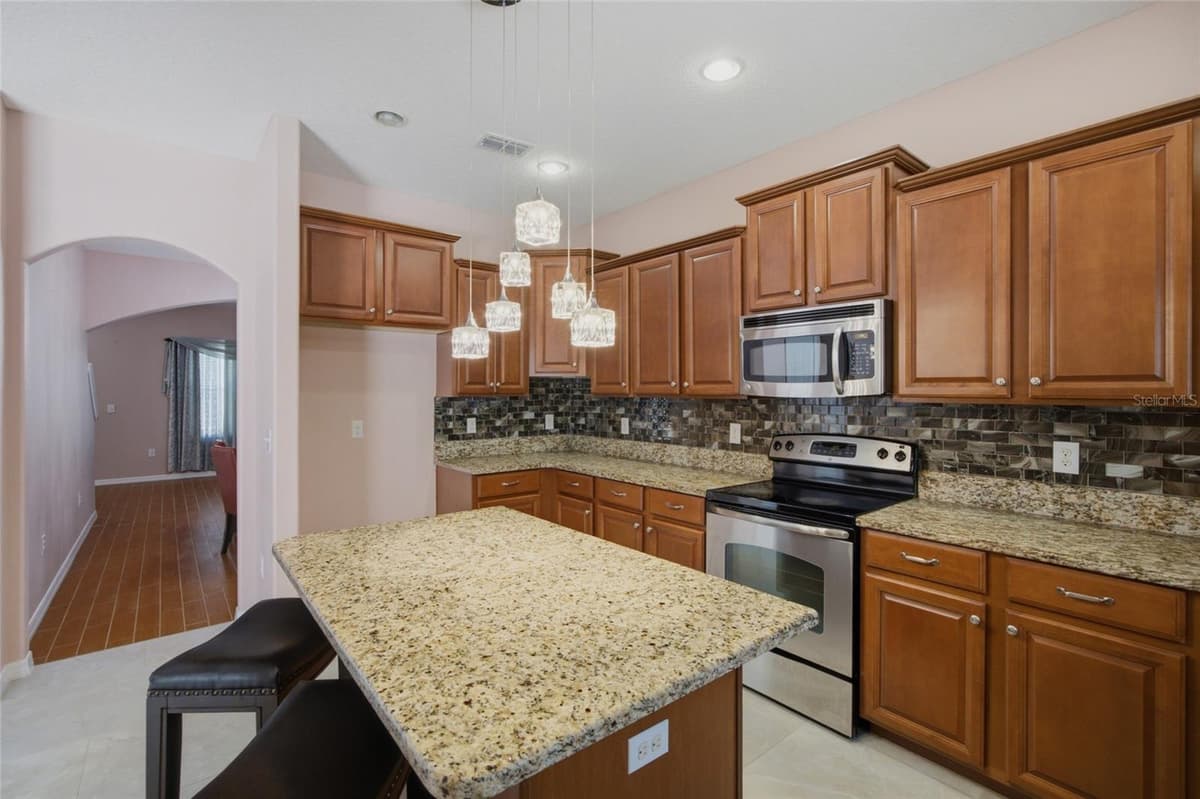 12407 GILMERTON MIST LANE — photo 12 of 50