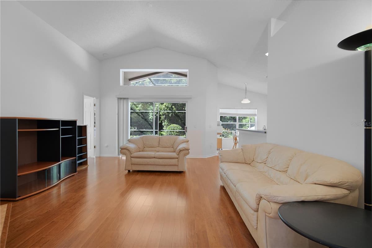 839 MATTOCKS COURT — photo 5 of 41