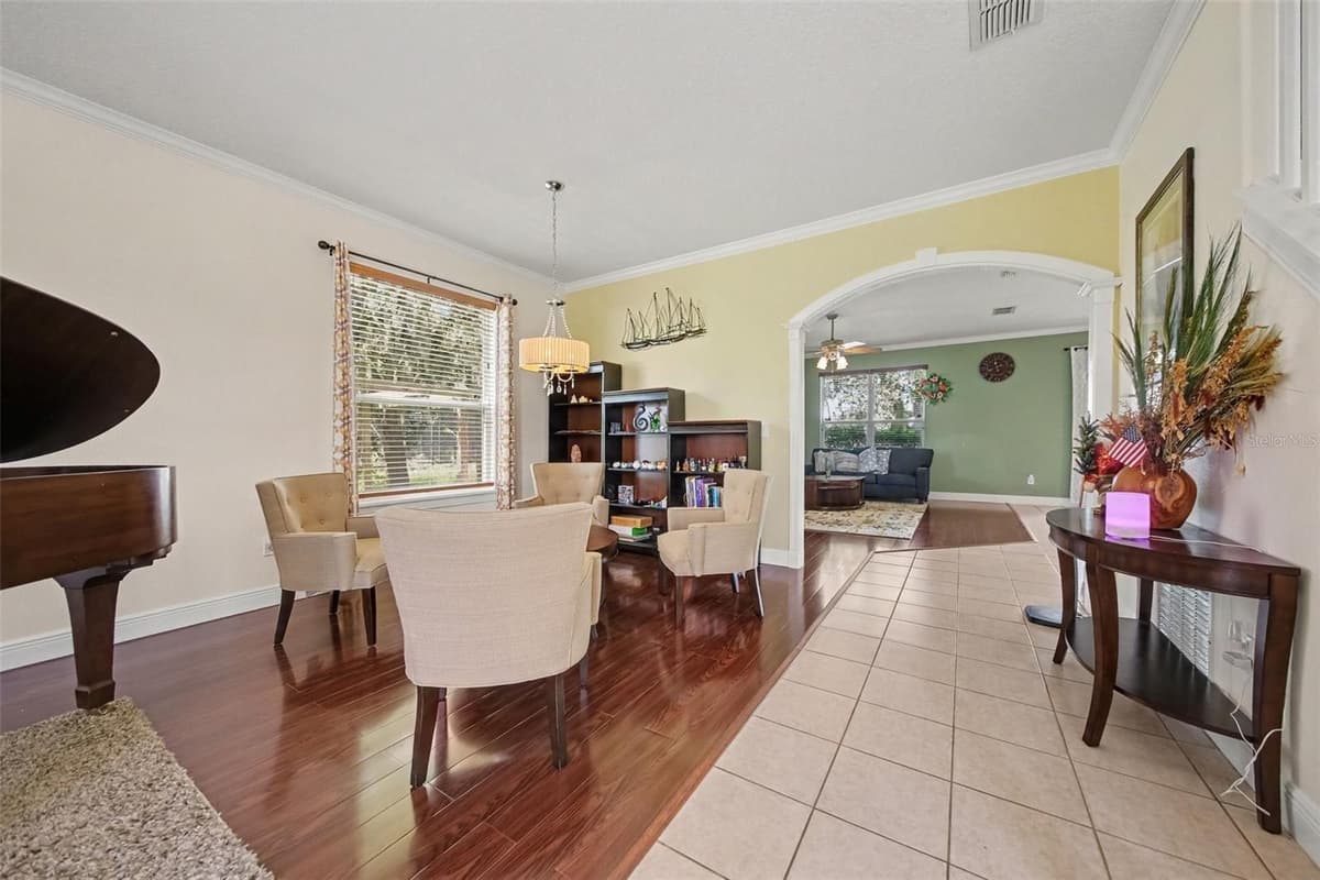 246 BRIGHTVIEW DRIVE — photo 10 of 33