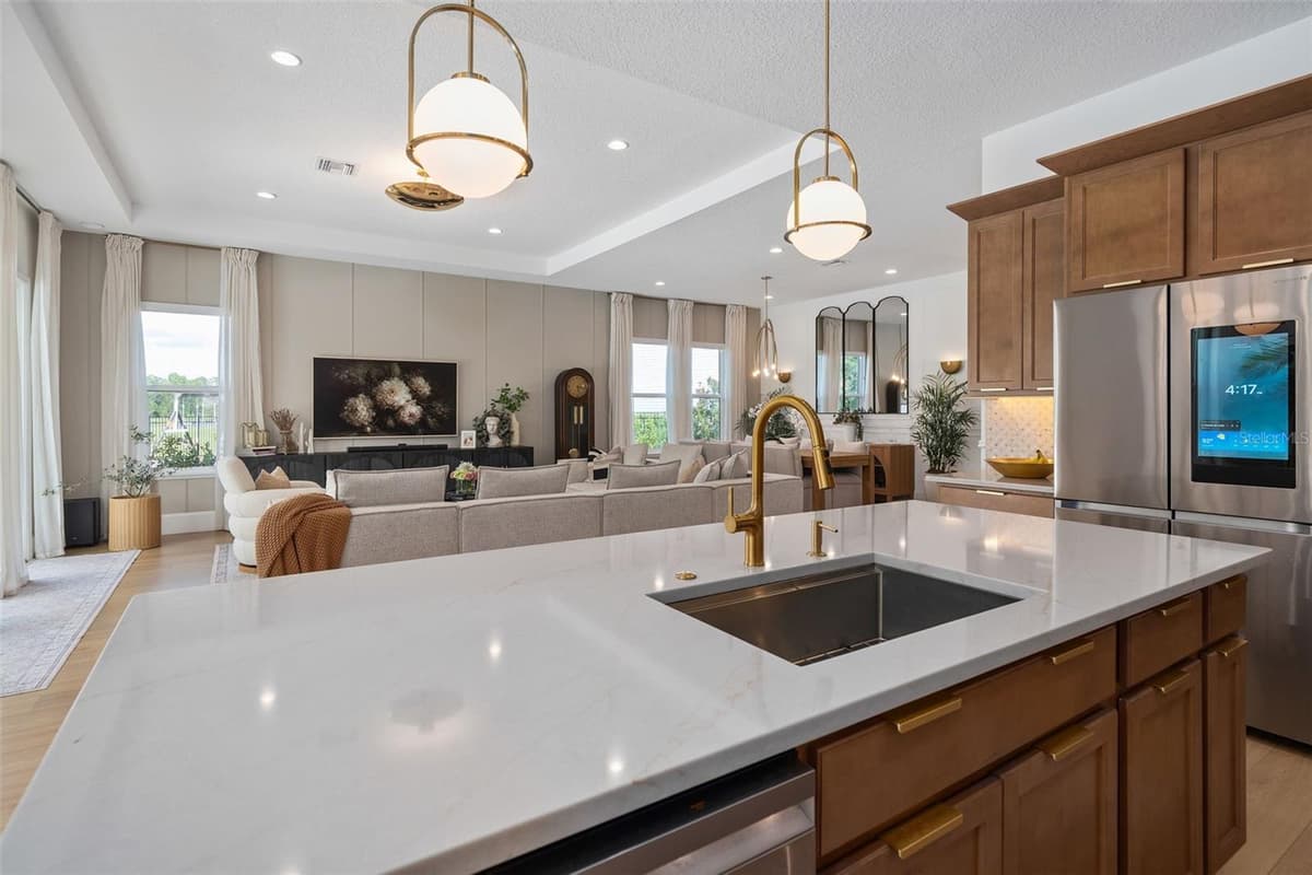 3135 VANGUARD COURT — photo 28 of 73