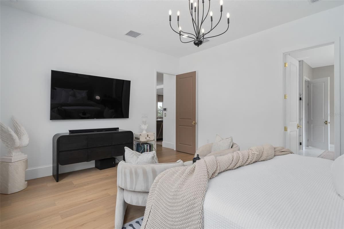 3135 VANGUARD COURT — photo 41 of 73