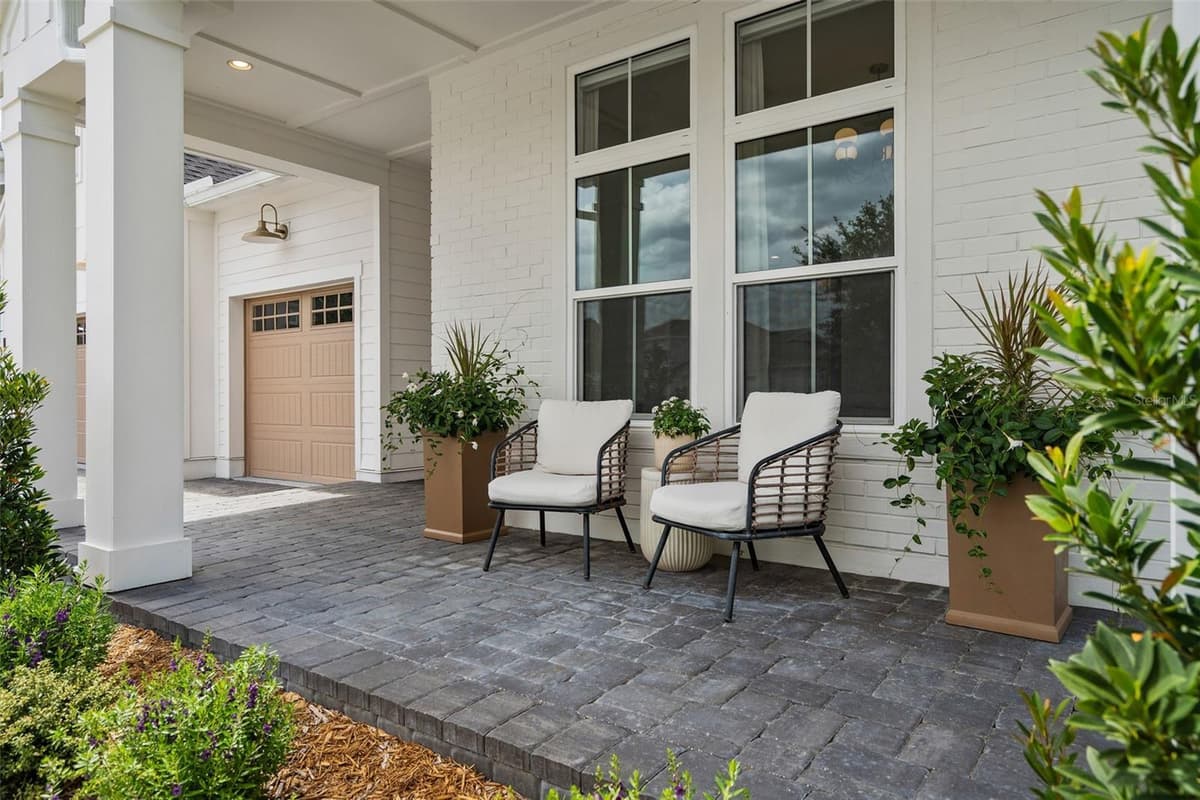 3135 VANGUARD COURT — photo 6 of 73