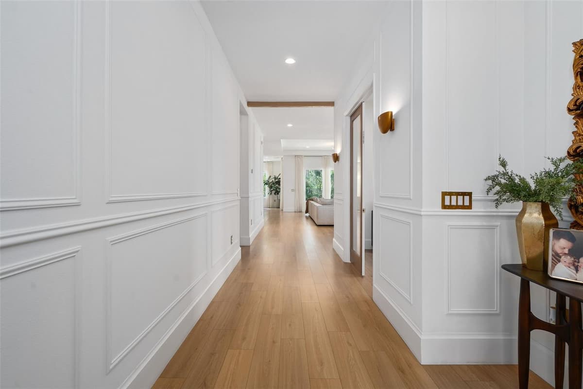 3135 VANGUARD COURT — photo 8 of 73