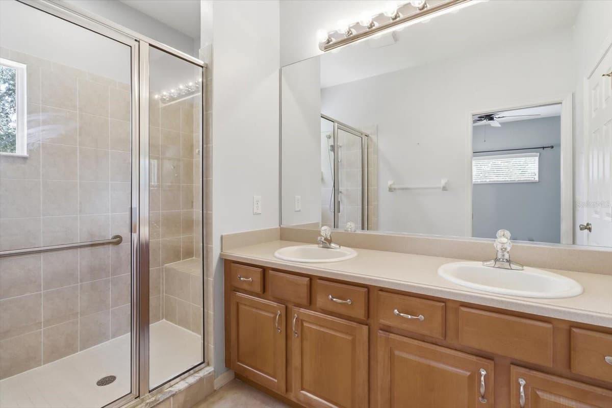 1668 SPRING MEADOW LOOP — photo 21 of 56