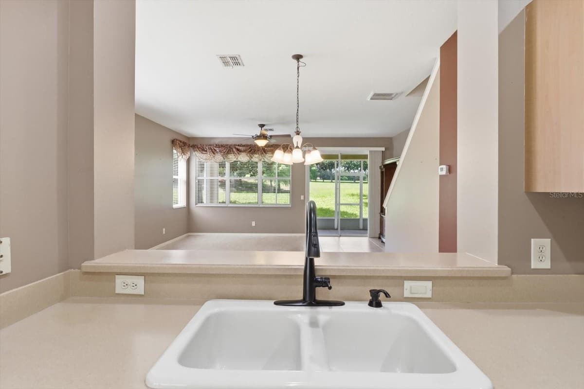 1668 SPRING MEADOW LOOP — photo 7 of 56