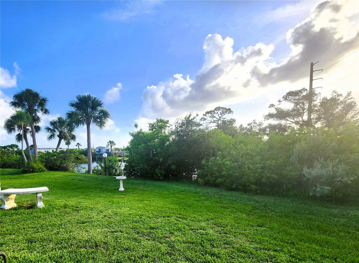 151 LAZY RIVER ROAD — photo 9 of 46