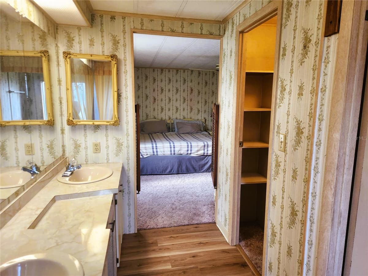 151 LAZY RIVER ROAD — photo 23 of 46