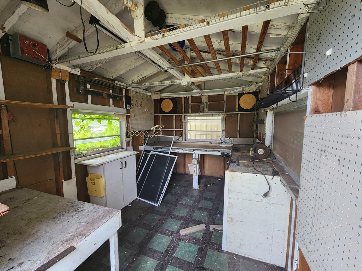 2249 WEBER STREET — photo 19 of 25
