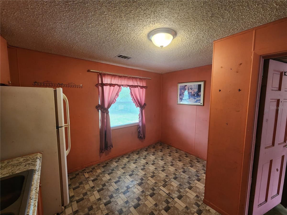 2249 WEBER STREET — photo 13 of 25