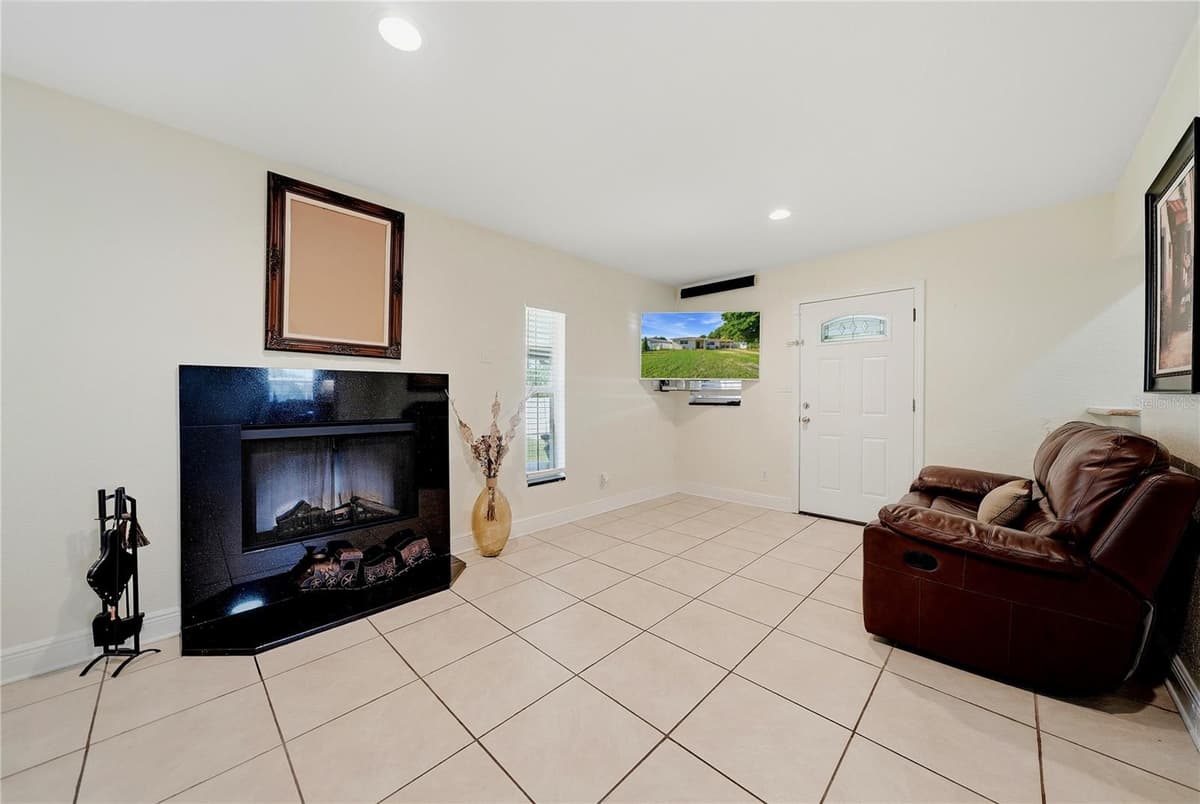 3006 SAINT CONRAD STREET — photo 14 of 67