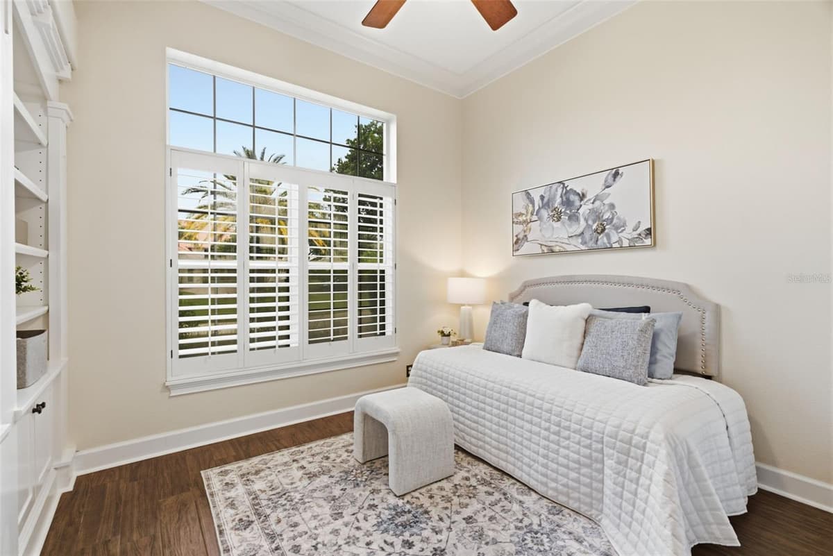 18655 AVENUE CAPRI — photo 34 of 48