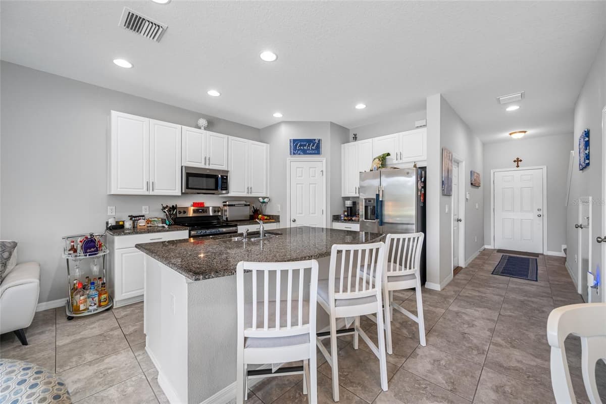 7932 EVERGREEN CREEK COURT — photo 10 of 28