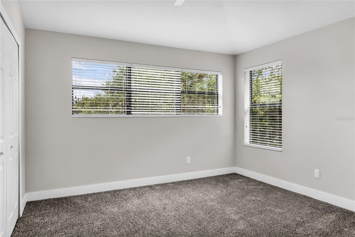563 LAKE DAVENPORT CIRCLE — photo 38 of 48
