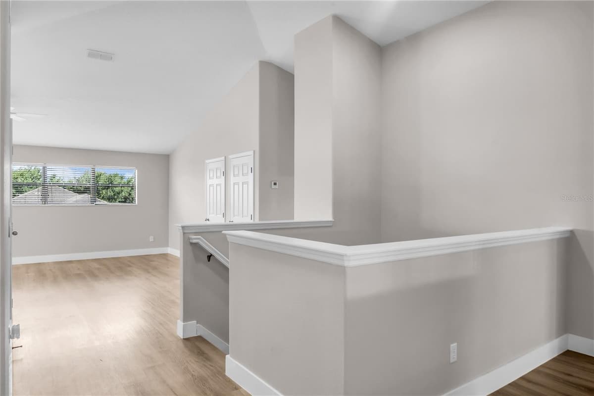 563 LAKE DAVENPORT CIRCLE — photo 24 of 48