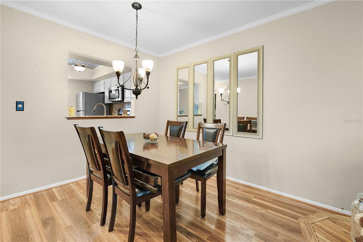 1001 PINE ISLE LANE — photo 14 of 34