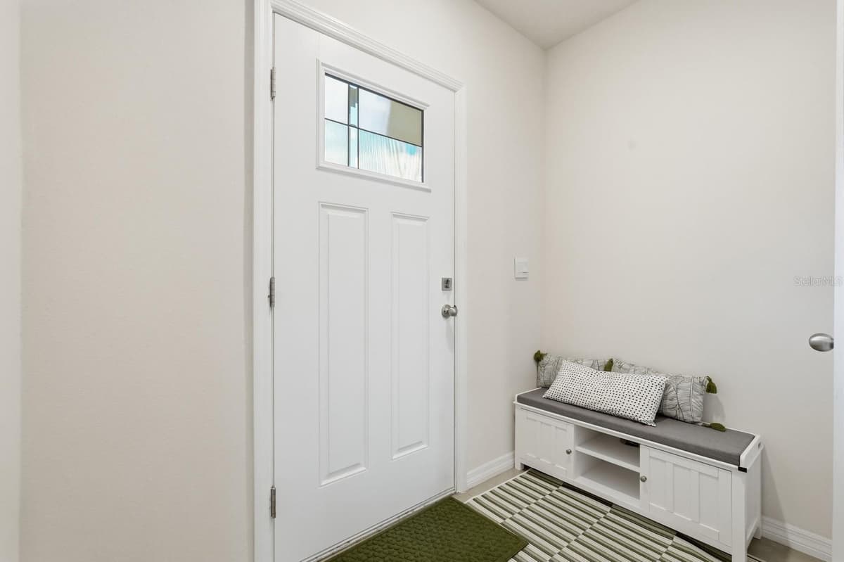 60 BELLA LAGO CIRCLE — photo 4 of 39