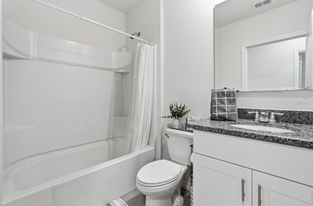 60 BELLA LAGO CIRCLE — photo 23 of 39