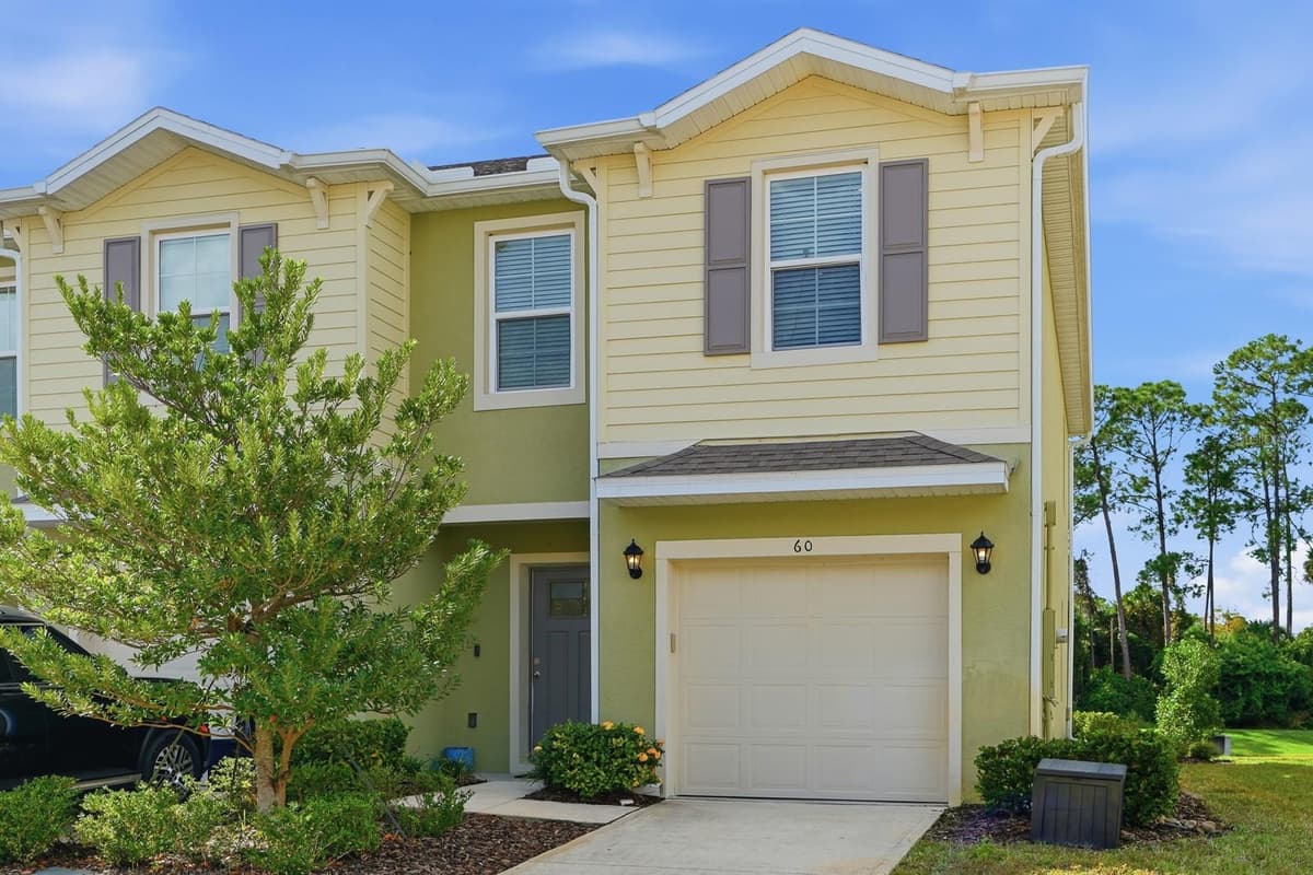 60 BELLA LAGO CIRCLE — photo 1 of 39
