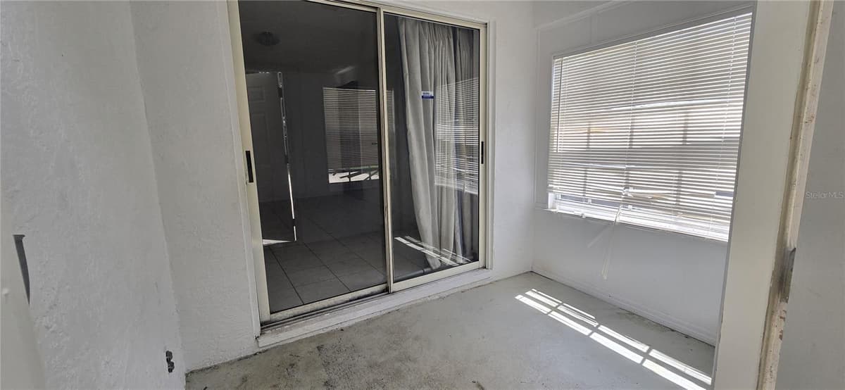 545 CLARK STREET — photo 19 of 19