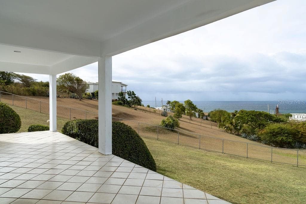 759B COM. VILLA BORINQUEN — photo 11 of 24