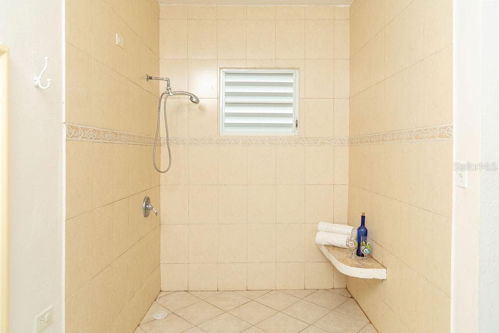 759B COM. VILLA BORINQUEN — photo 22 of 24