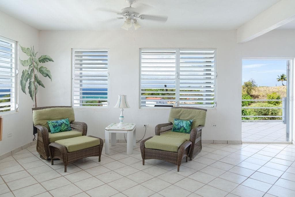 759B COM. VILLA BORINQUEN — photo 13 of 24