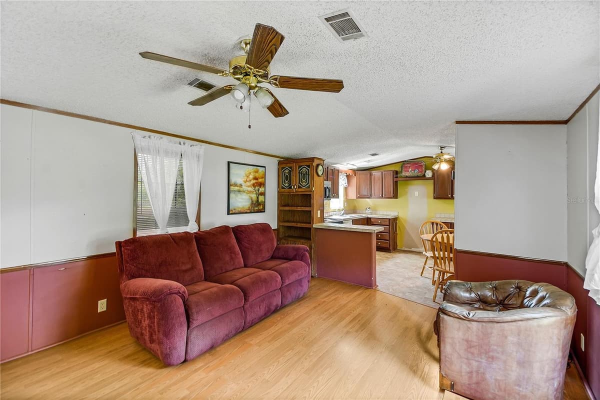 7438 CR 663 — photo 7 of 36