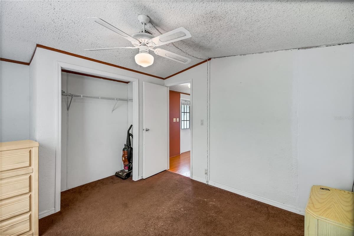 7438 CR 663 — photo 28 of 36