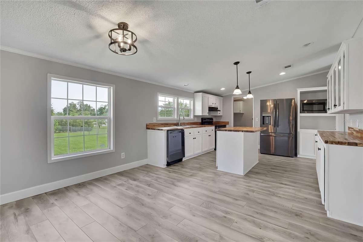 36125 WHITE FIR WAY — photo 10 of 51