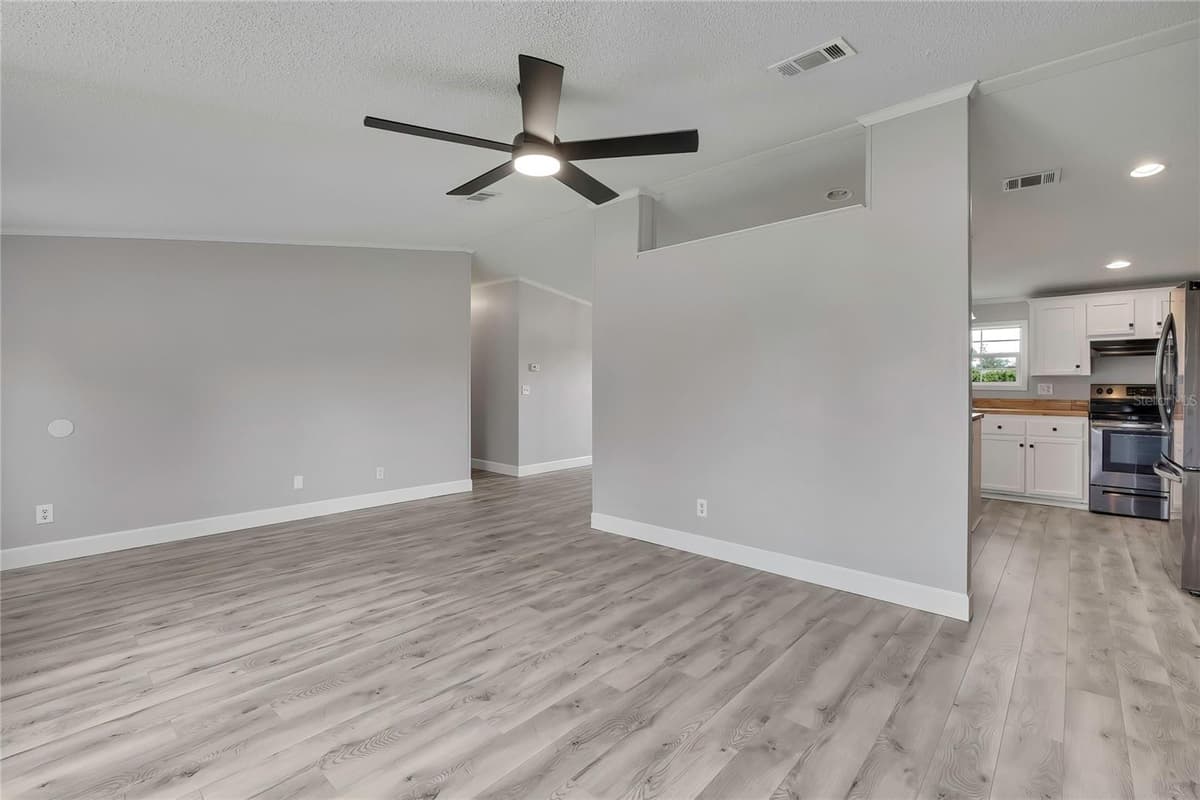 36125 WHITE FIR WAY — photo 7 of 51