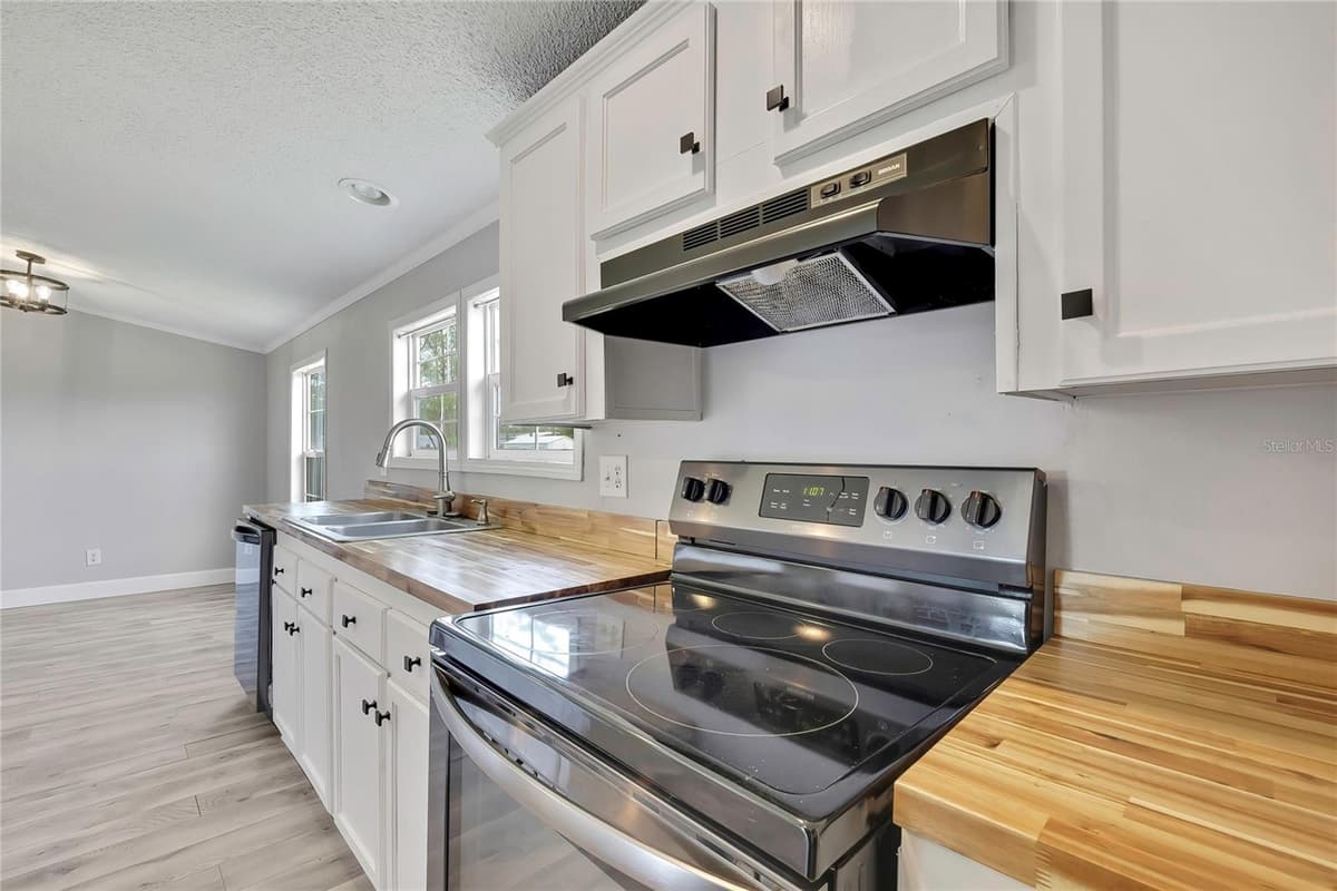 36125 WHITE FIR WAY — photo 15 of 51