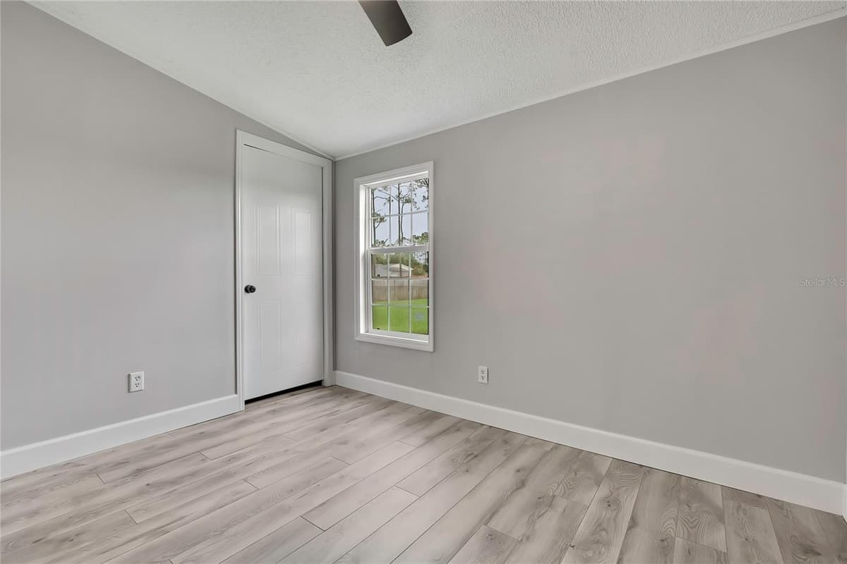 36125 WHITE FIR WAY — photo 33 of 51