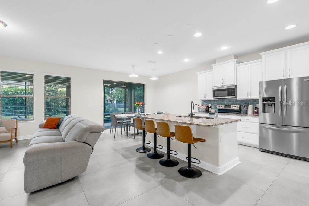 15512 FOUNTAIN COVE COURT — photo 17 of 55