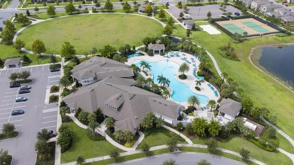15512 FOUNTAIN COVE COURT — photo 44 of 55