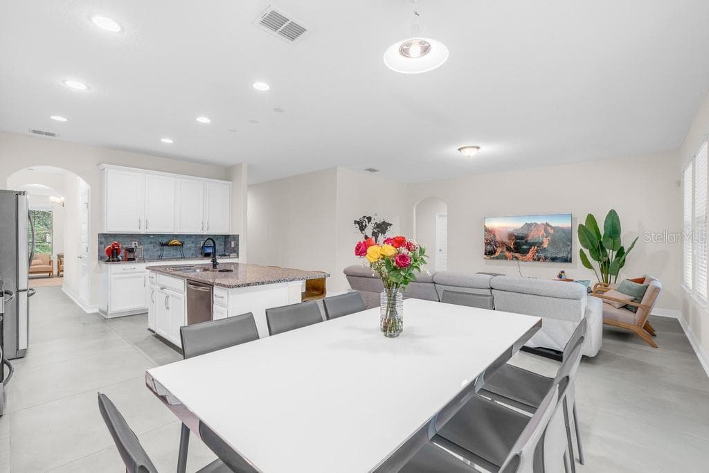 15512 FOUNTAIN COVE COURT — photo 11 of 55