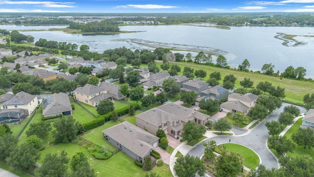 15512 FOUNTAIN COVE COURT — photo 52 of 55