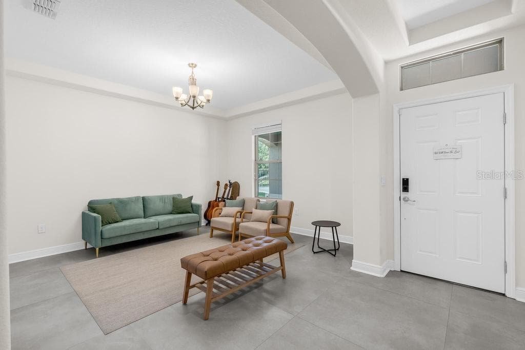 15512 FOUNTAIN COVE COURT — photo 9 of 55