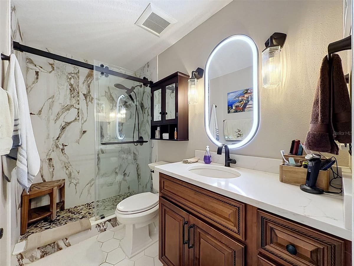 18412 BENT PINE DRIVE — photo 13 of 47