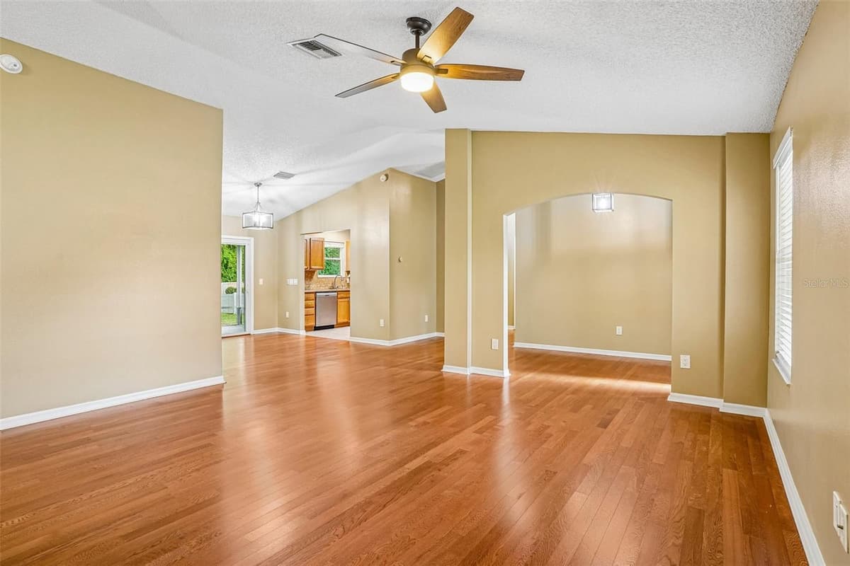 108 CHERRY BLOSSOM LANE — photo 11 of 41
