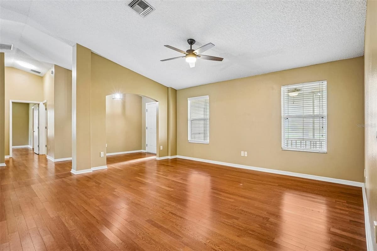108 CHERRY BLOSSOM LANE — photo 10 of 41