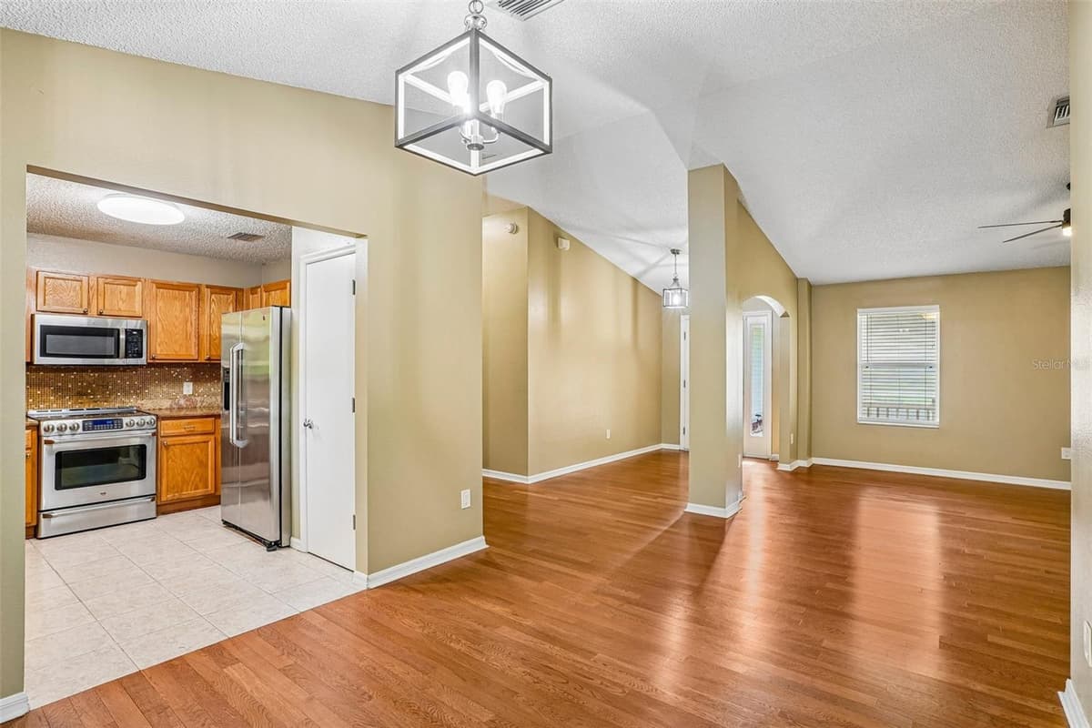 108 CHERRY BLOSSOM LANE — photo 14 of 41