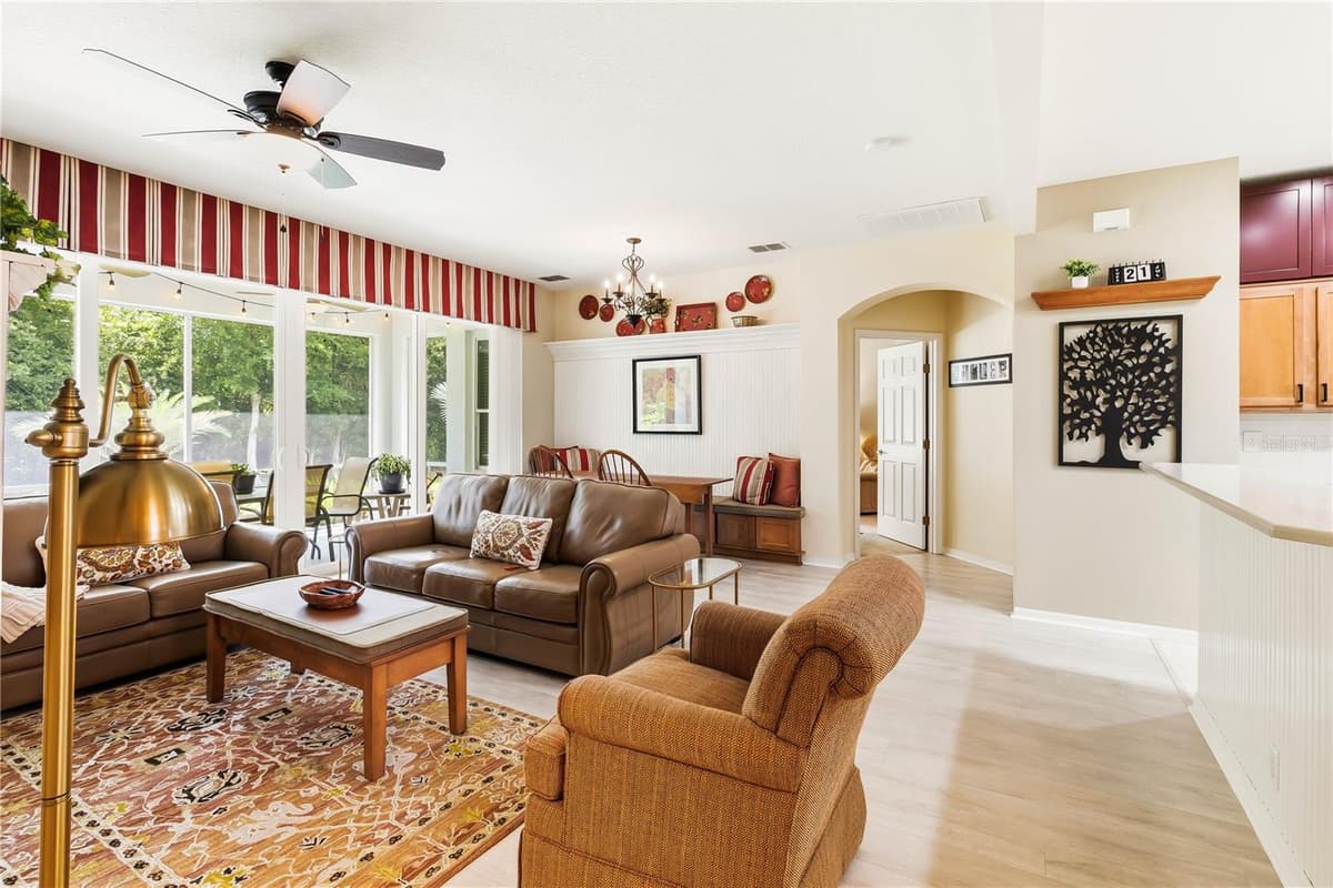 4332 WHISTLEWOOD CIRCLE — photo 3 of 48