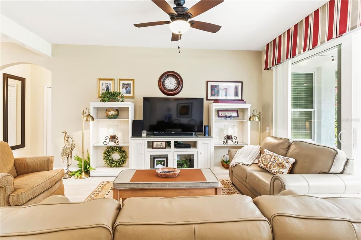 4332 WHISTLEWOOD CIRCLE — photo 18 of 48