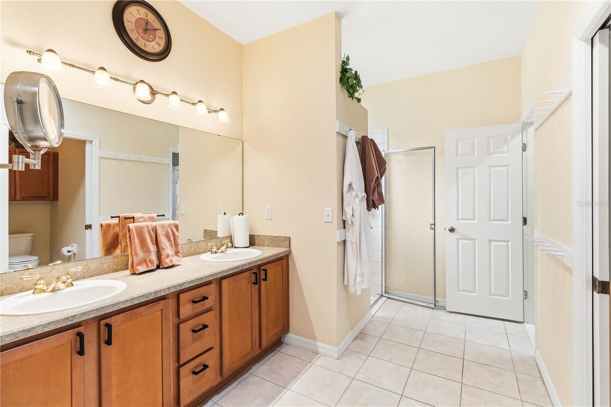 4332 WHISTLEWOOD CIRCLE — photo 23 of 48