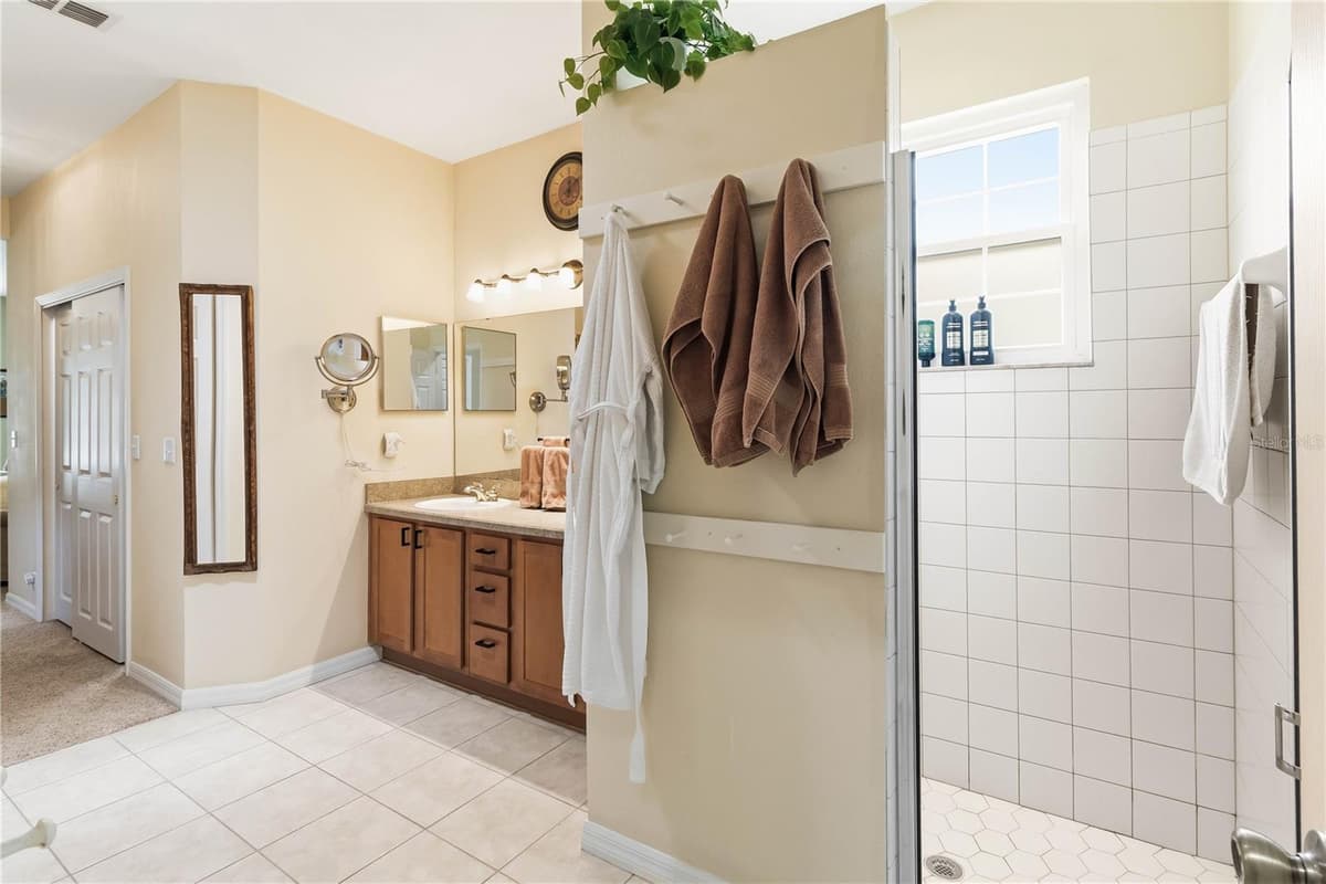 4332 WHISTLEWOOD CIRCLE — photo 24 of 48