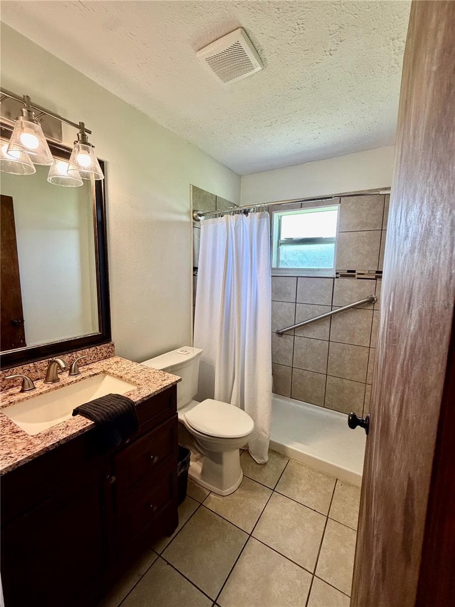 8 HENDRY AVENUE — photo 19 of 28